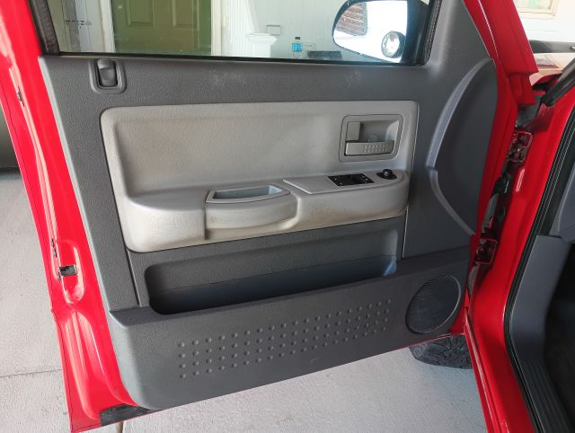 2007 DAKOTA SLT (18).jpg